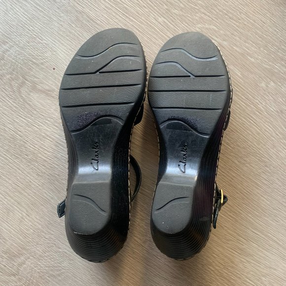 Clarks Sandal - Picture 3 of 3